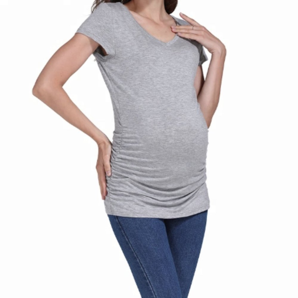 NWT V-Neck Maternity Tee